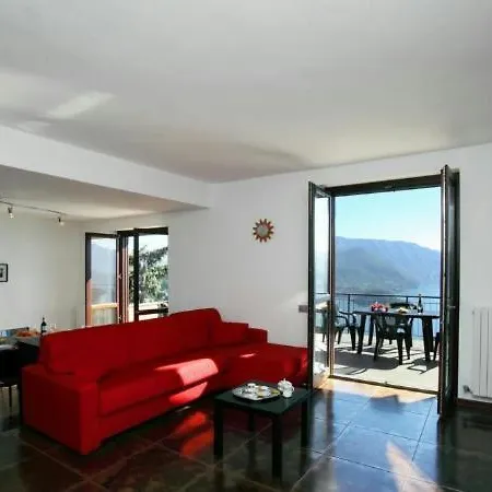 Sleeps 12